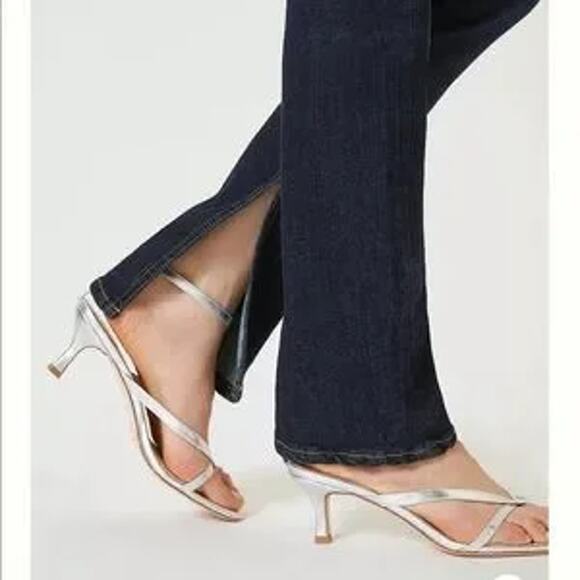 NWT - Anthropologie Pilcro Women's Open Slit Bottom Jeans Size: 25 - Picture 2 of 7